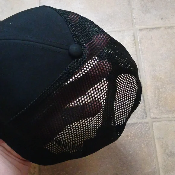 Tesla Cybertruck Icon Trucker Cap Hat - Picture 8 of 8